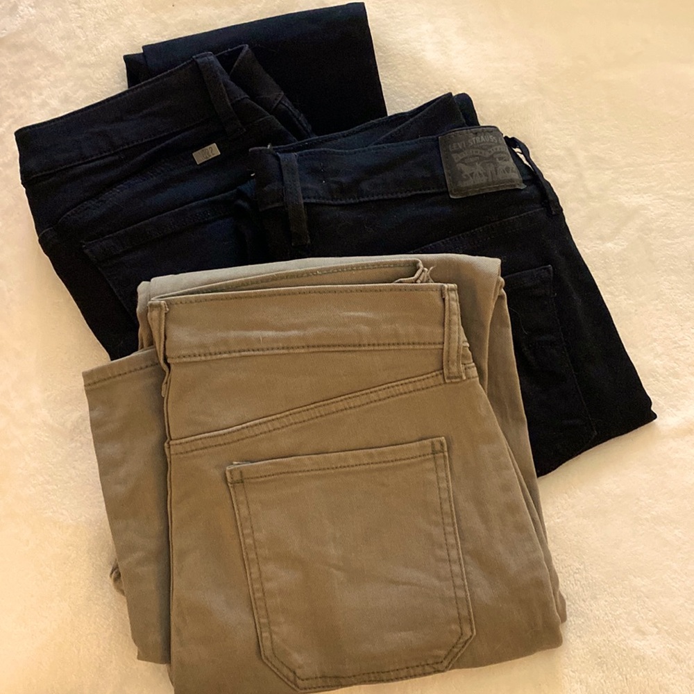 3 pairs size 29 jeans.